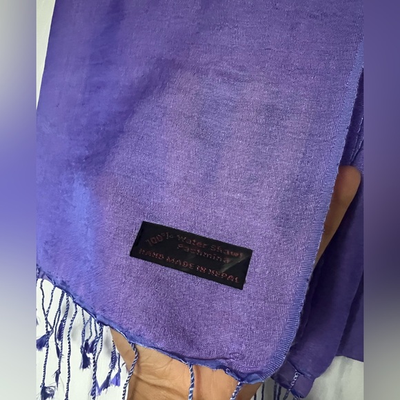 Pashmina scarf - Picture 2 of 5